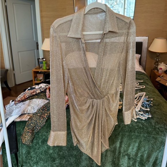 Gold Chain Mail Style Going Out Top - Picture 1 of 2